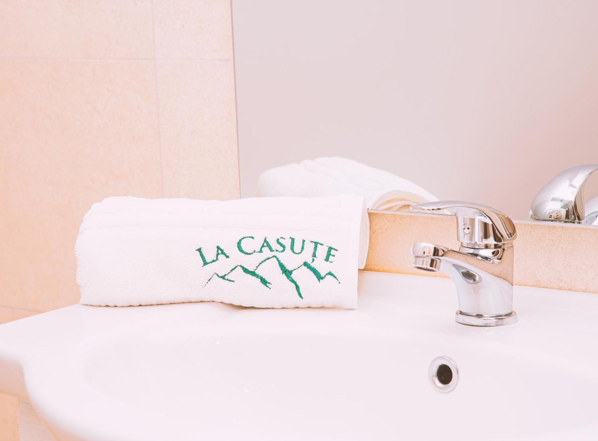La Casute Hotell Capatineni-Paminteni Eksteriør bilde